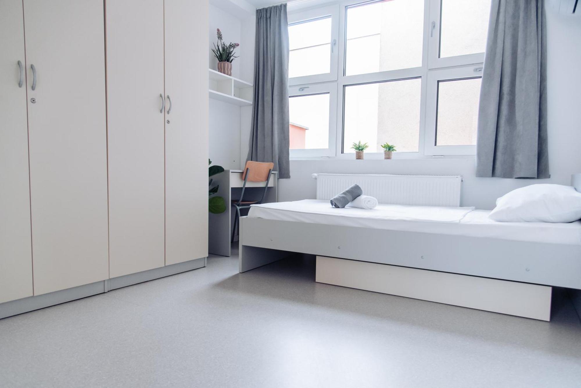 Downtown Zagreb Budget Rooms Экстерьер фото